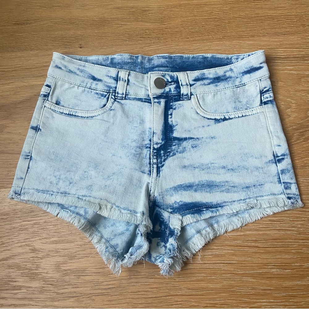 H&M high waist jean shorts